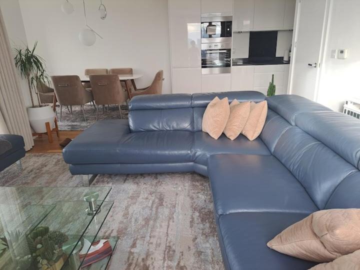 Cozy Double Room With Large En Suite Near Canary Wharf London With Amazing Views In A Shared Apartment Exterior foto